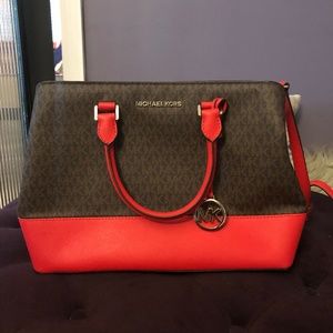 Michael Kors Tote